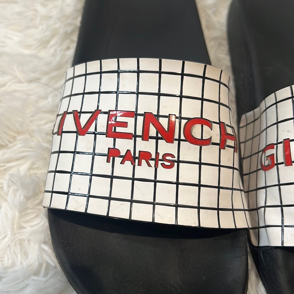 Givenchy slides - Picture 5 of 8